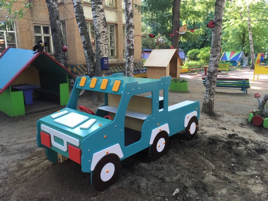 Машина для детской площадки