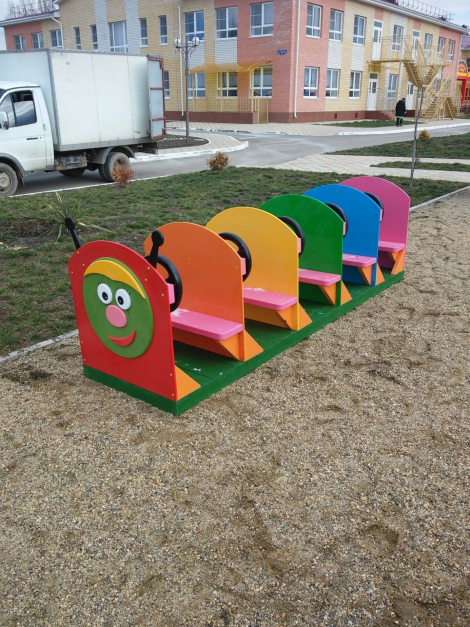 Игровые детские площадки из дерева