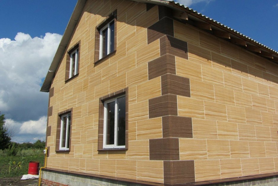 Фасад кирпич и штукатурка