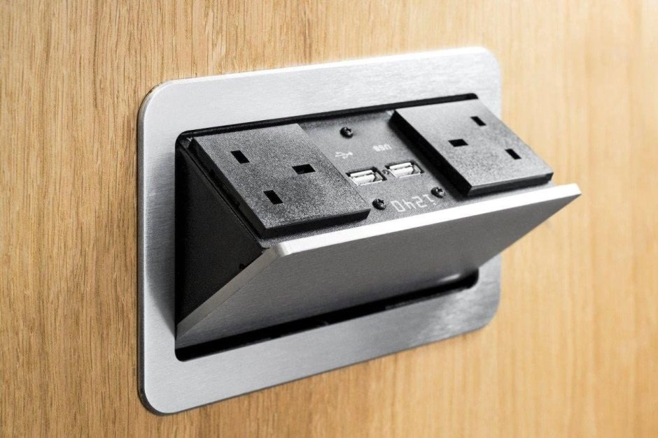 Розеточный блок ds001/черный Desk Socket