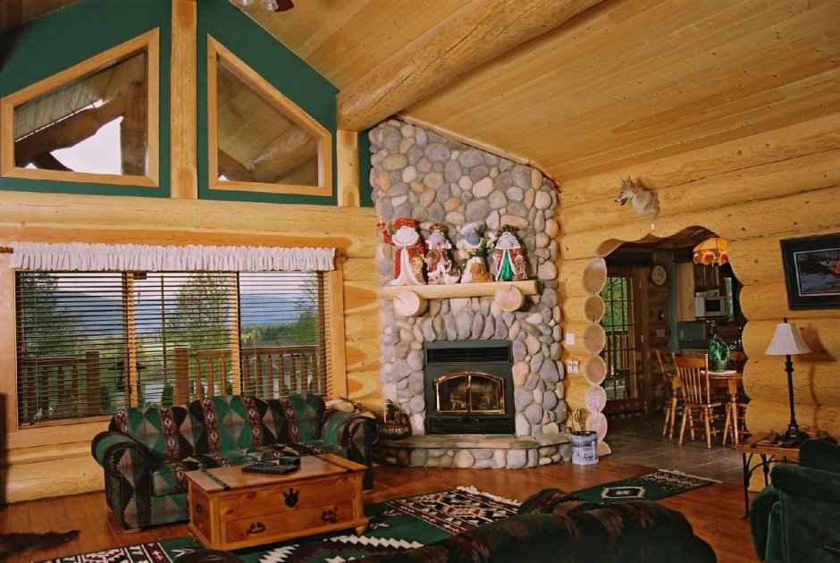 Интерьеры бревенчатого дома с печкой