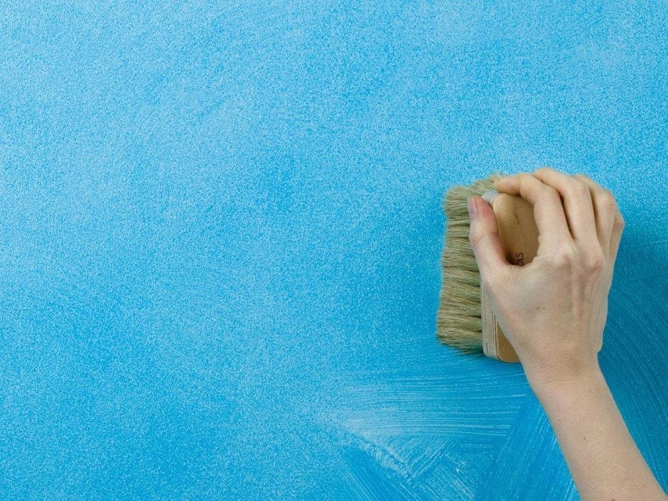Декор стен водоэмульсионной