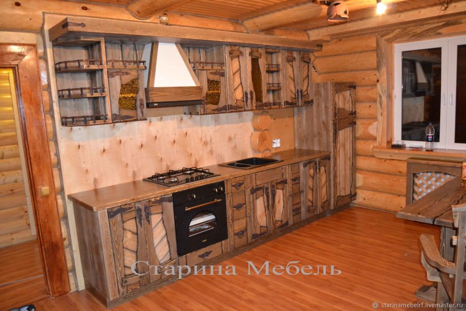 Деревянный гарнитур