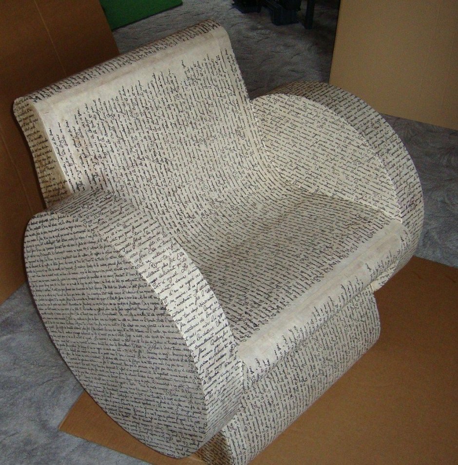 Кресло из картона