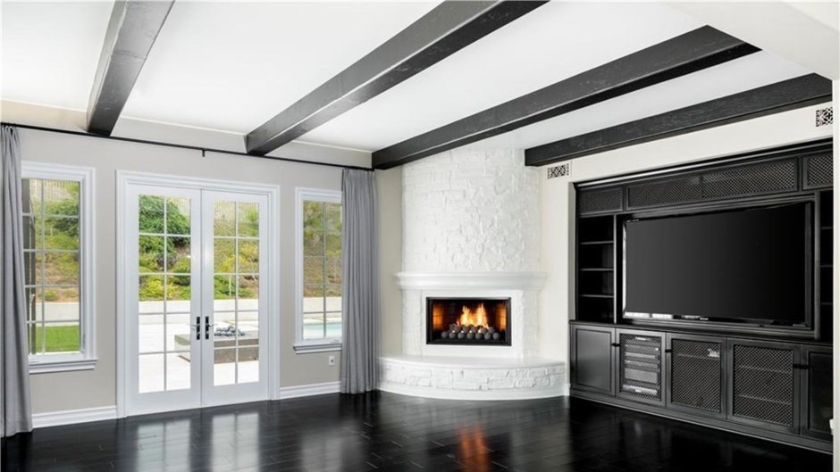 Kylie Jenner Home