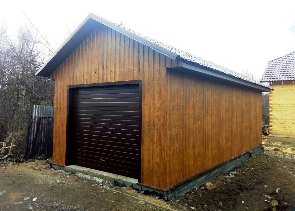 Гараж из профнастила