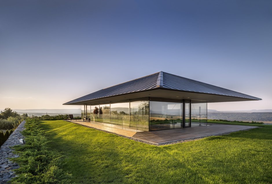 Bridge House / 123dv