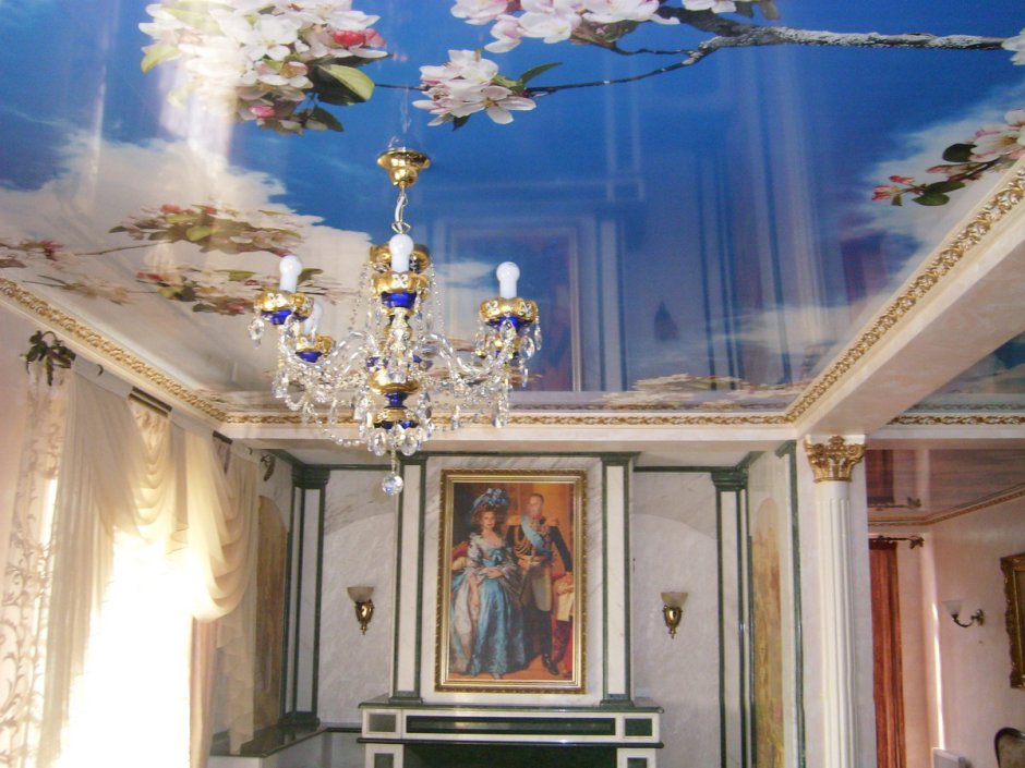 Венецианка на потолке