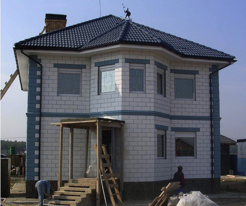 Двухэтажный дом из газоблока