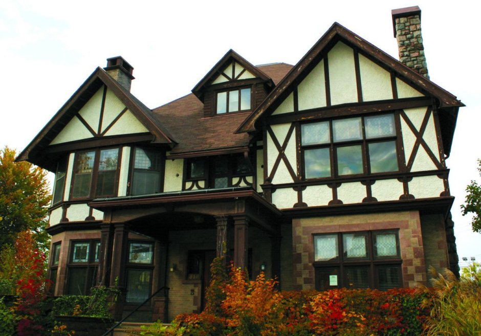 Стиль Тюдор (Tudor Revival Cottage)