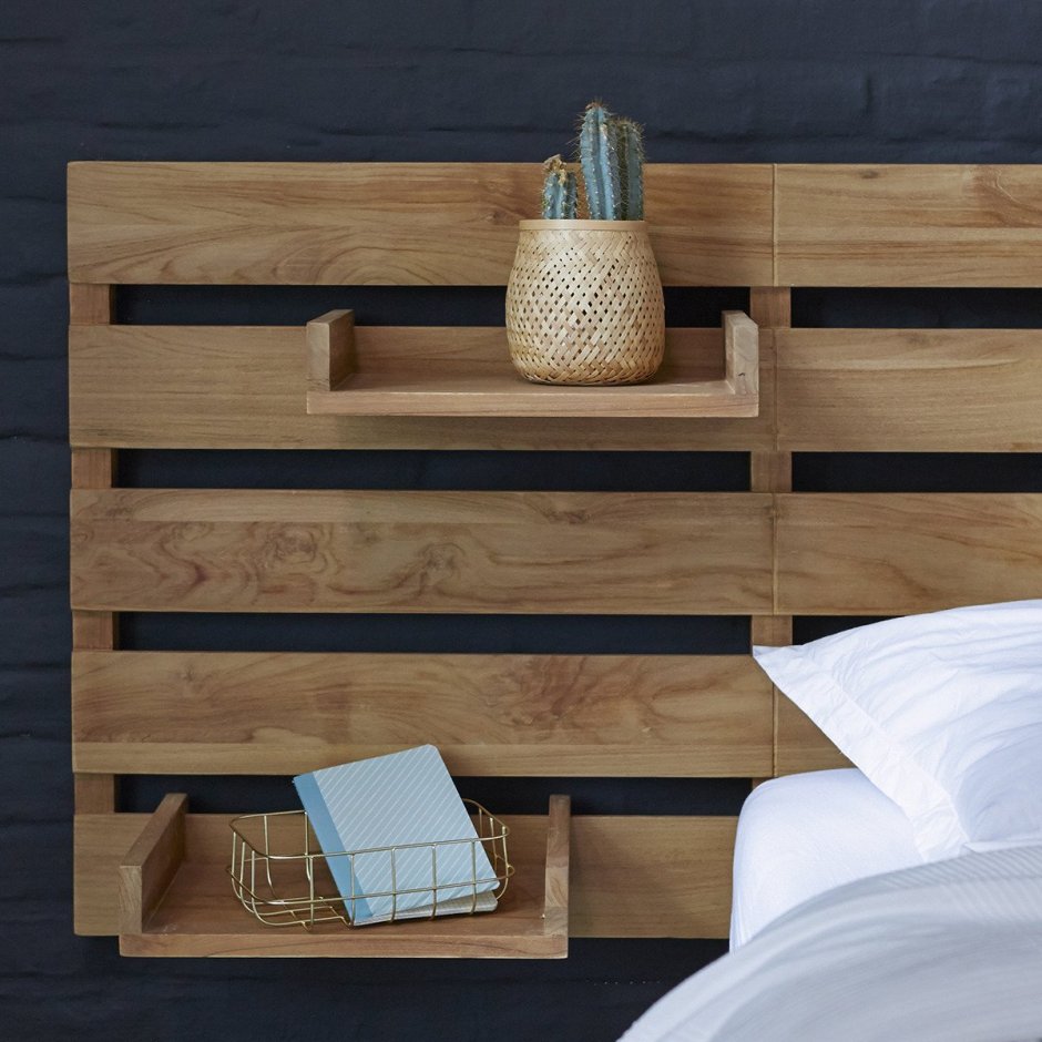 Кровати с деревянным изголовьем в современном стиле