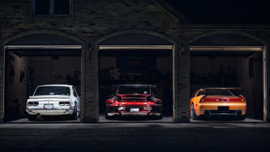 Porsche 911 Garage