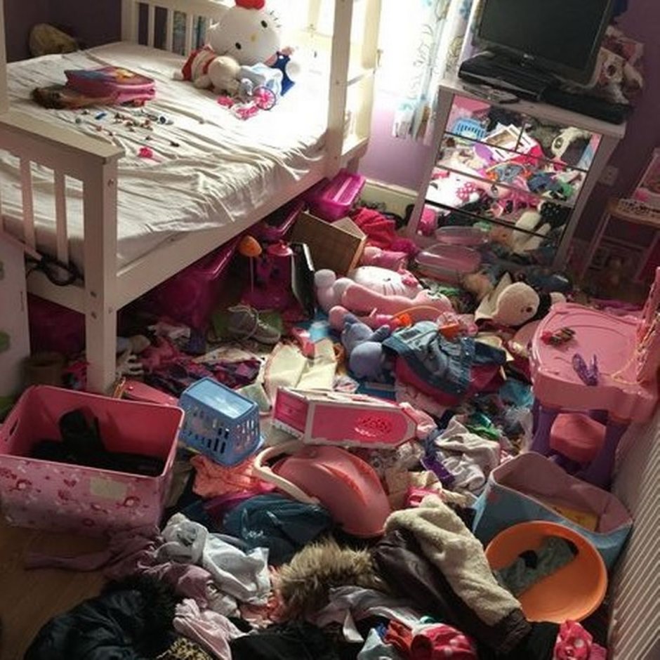 Беспорядок в комнате