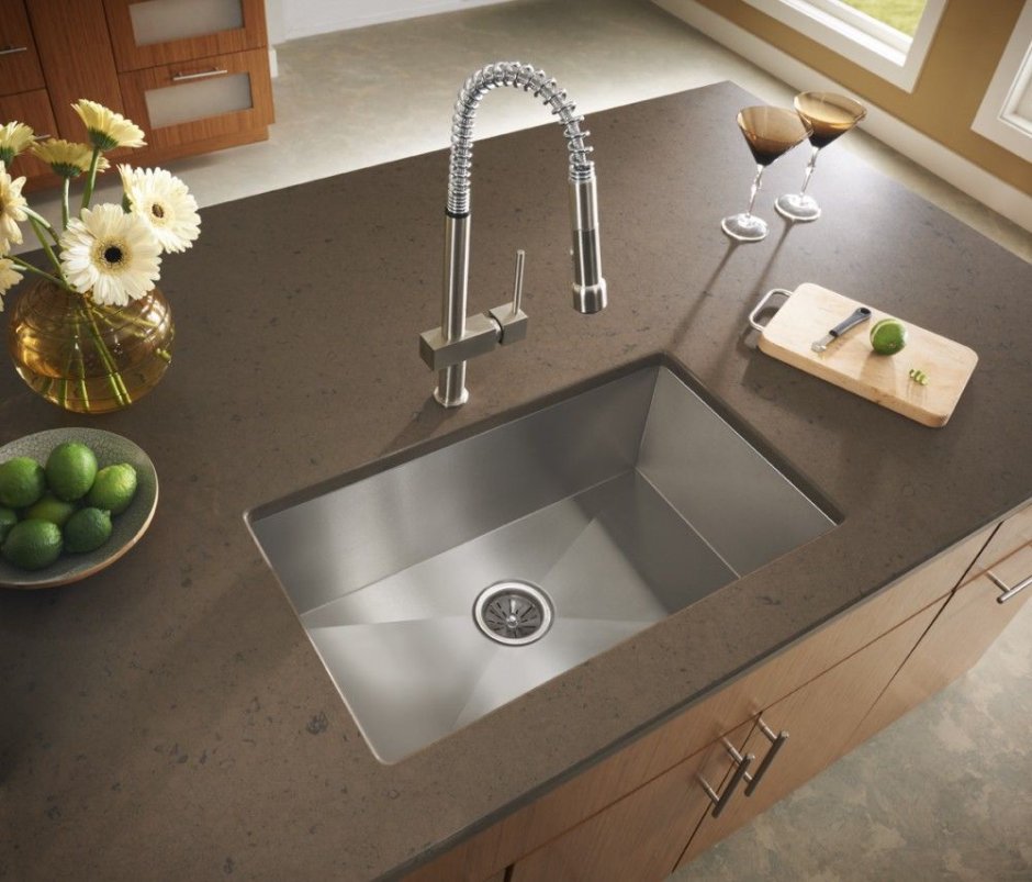 Столешница из Solid surface с раковиной
