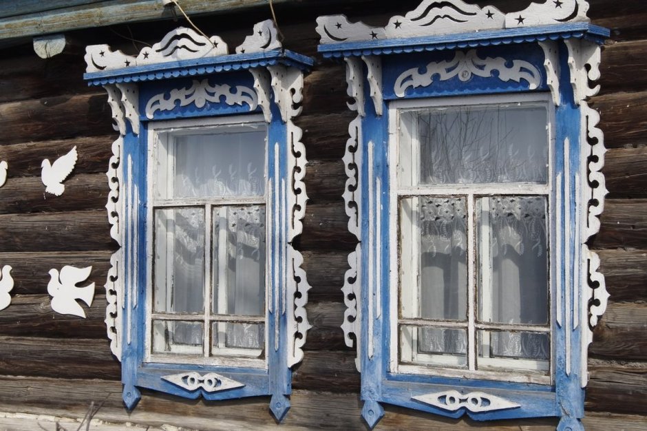 Наличники на окна в деревянном доме