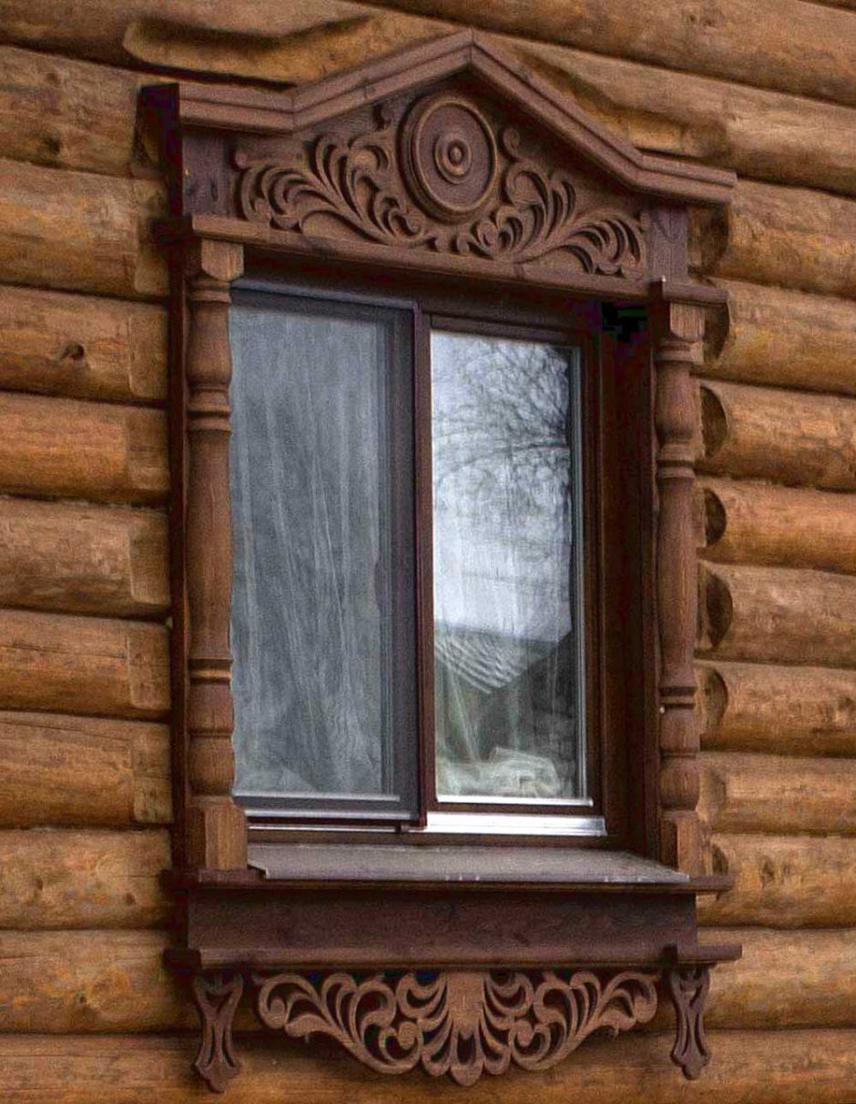 Теплоизоляция за наличниками в деревянном доме
