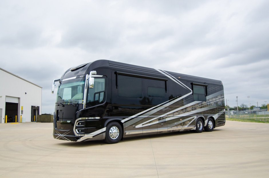 Автодом - Newell coach