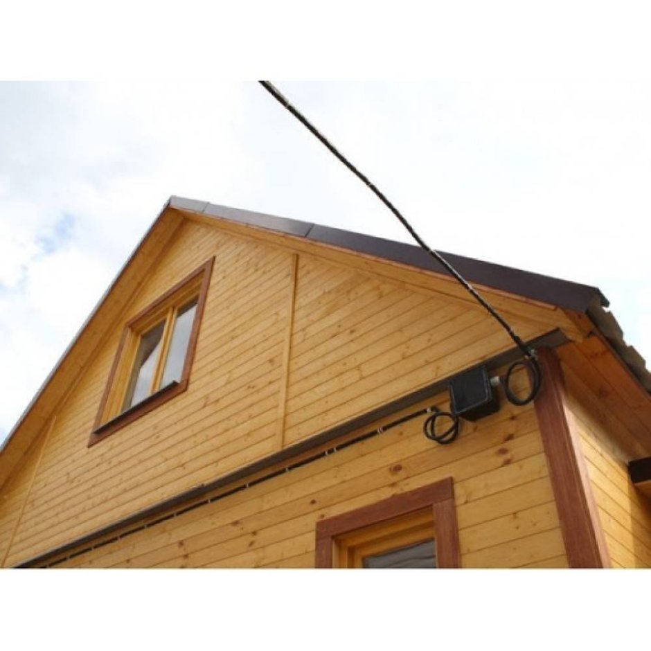 Ввод электрокабеля в деревянный дом по воздуху