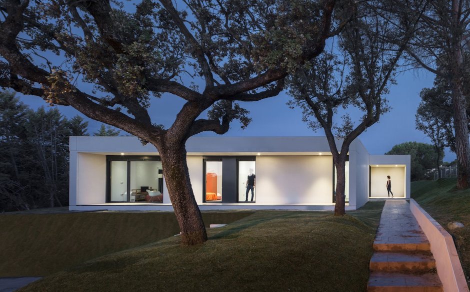 Single storey Hotel Architecture