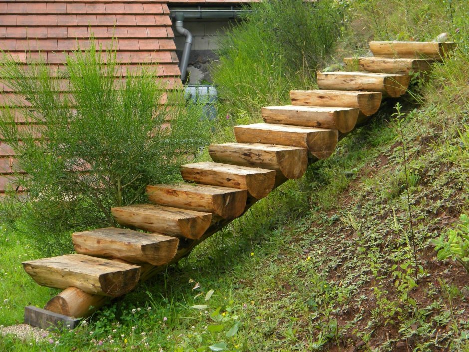 Лесенка из бревен