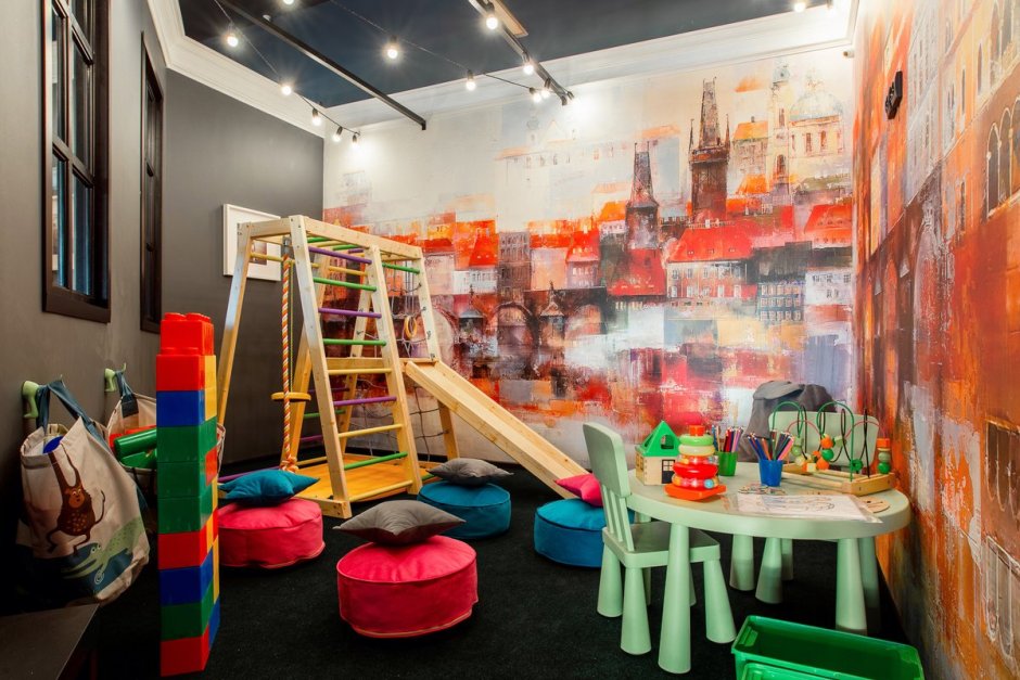 Евразия Московский 222