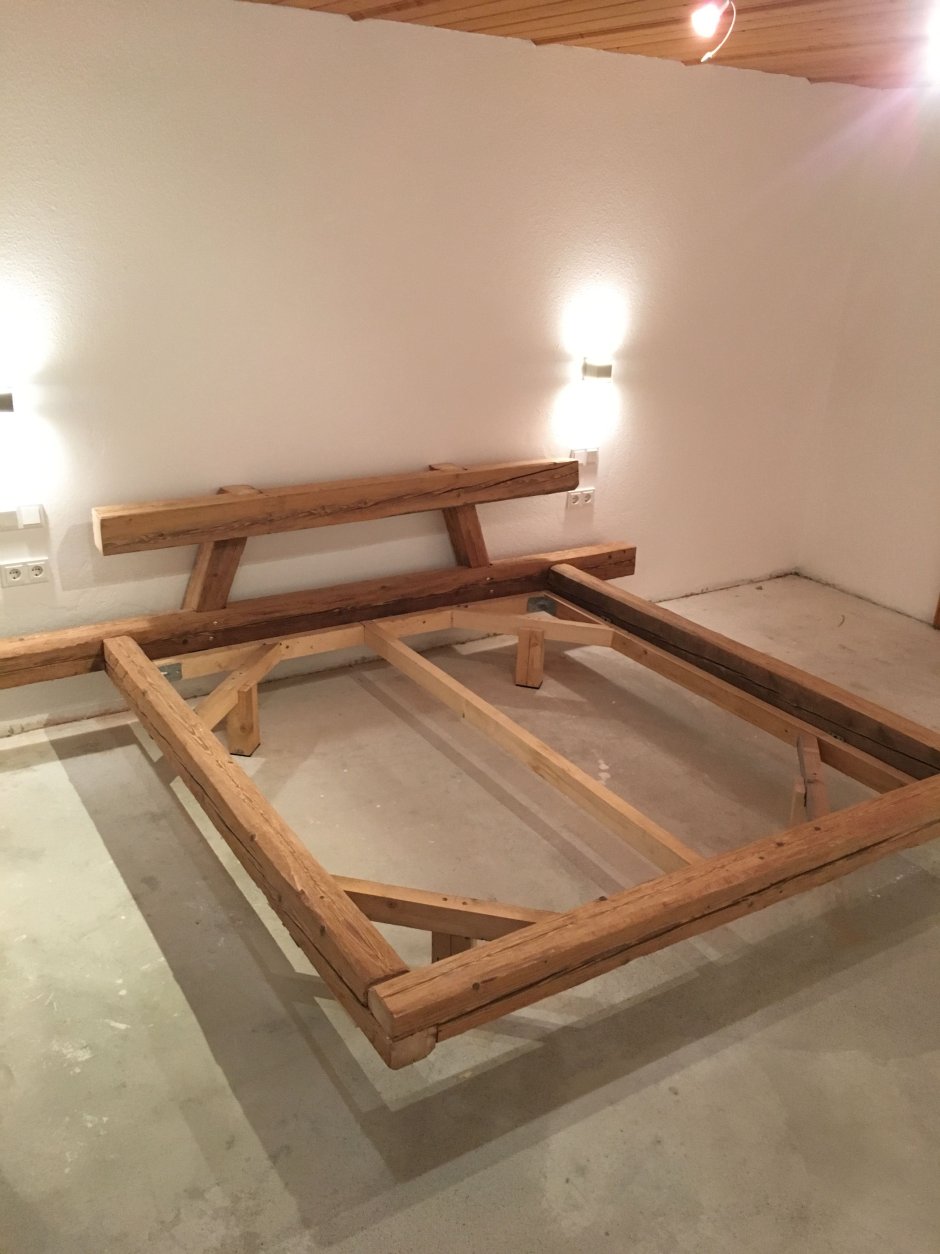 Парящая кровать "Standard" Woodberry