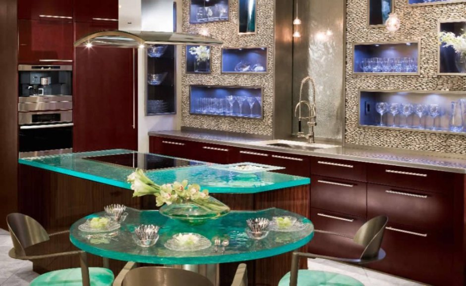 Стеклянные кухни