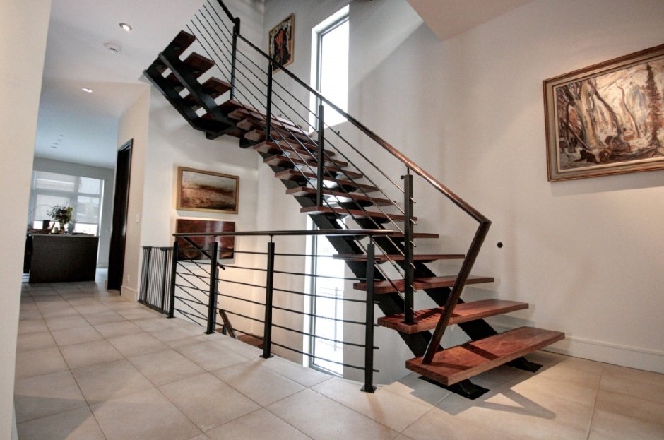 Лестницы на металлокаркасе в стиле лофт