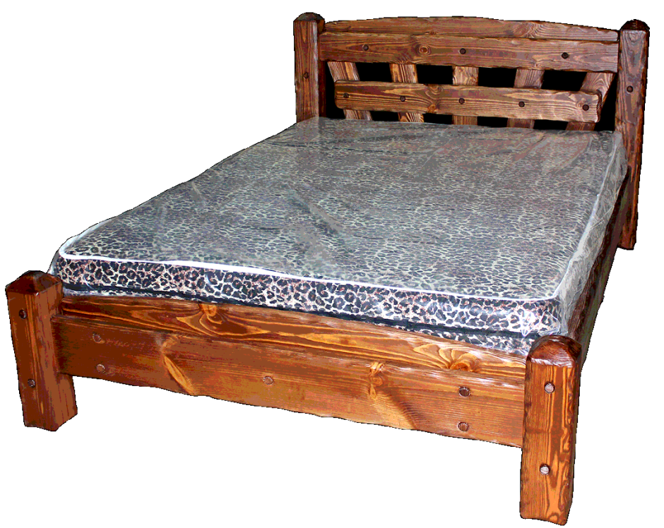 Кровать из состаренной древесины