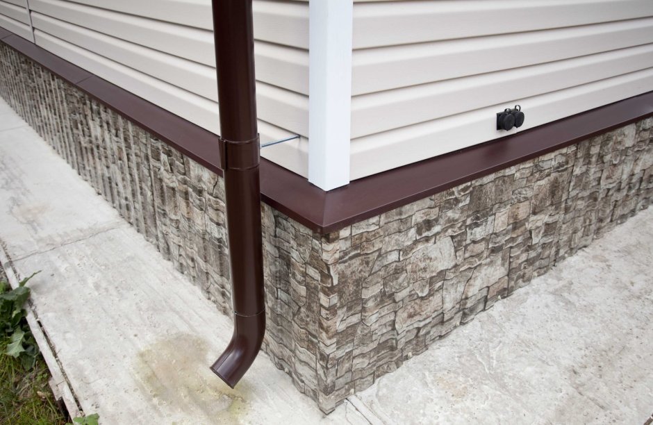 Металлопрофиль под камень для цоколя