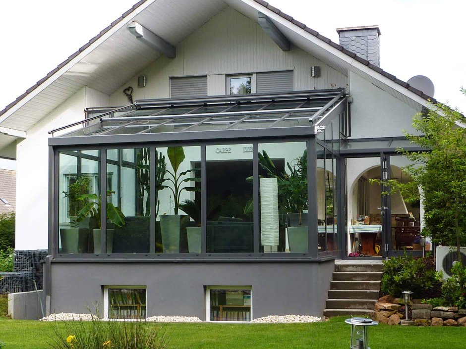 Пристройка стеклянной веранды