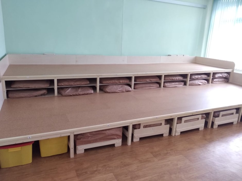 Кровати подиумы в детском саду