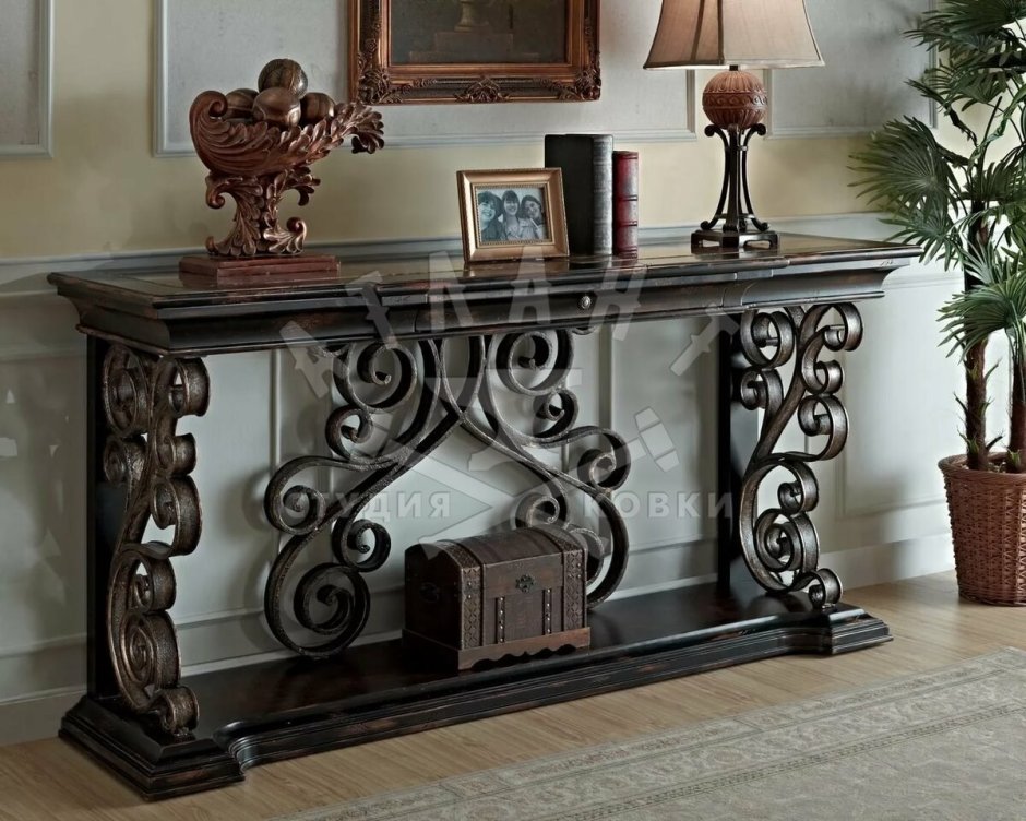 Консоль Neoclassic Console Table