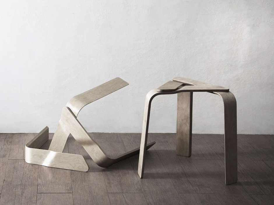 Табурет из гнутой фанеры