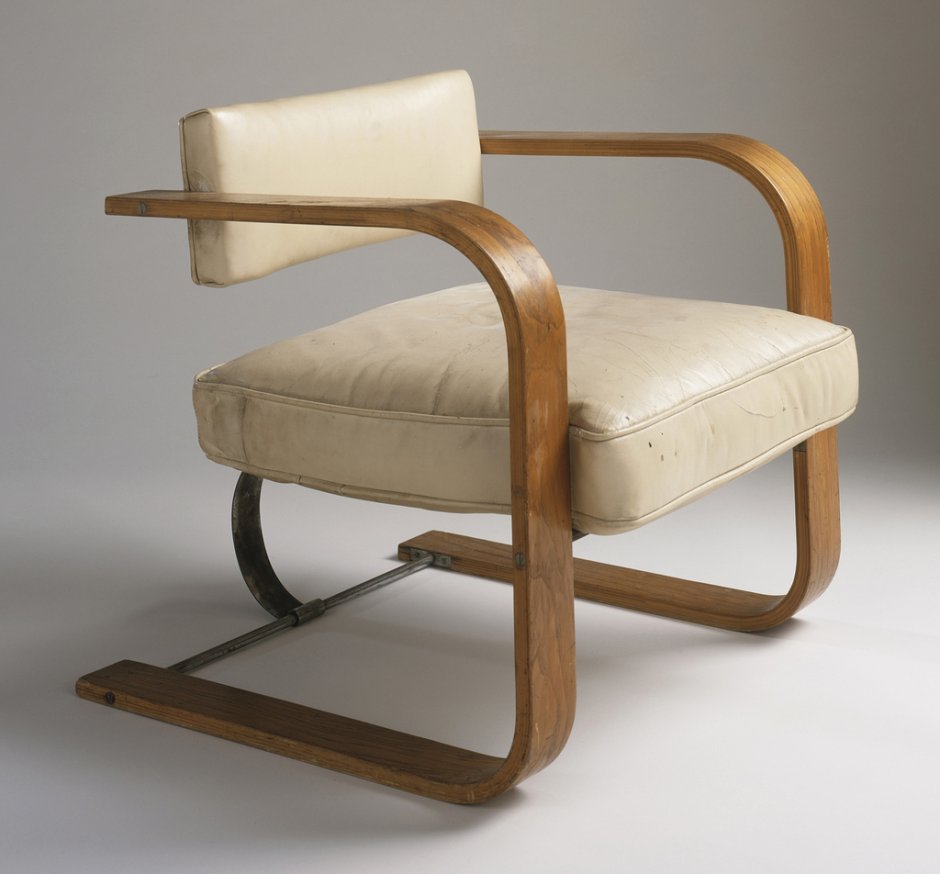 Кресло из гнутой фанеры