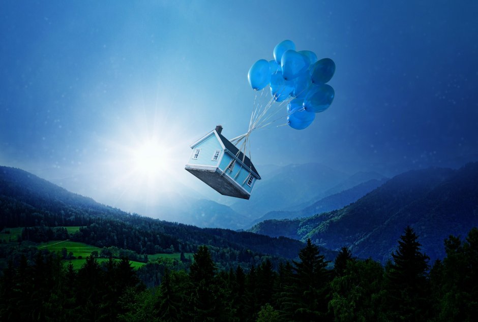 Летающий дом на воздушных шарах