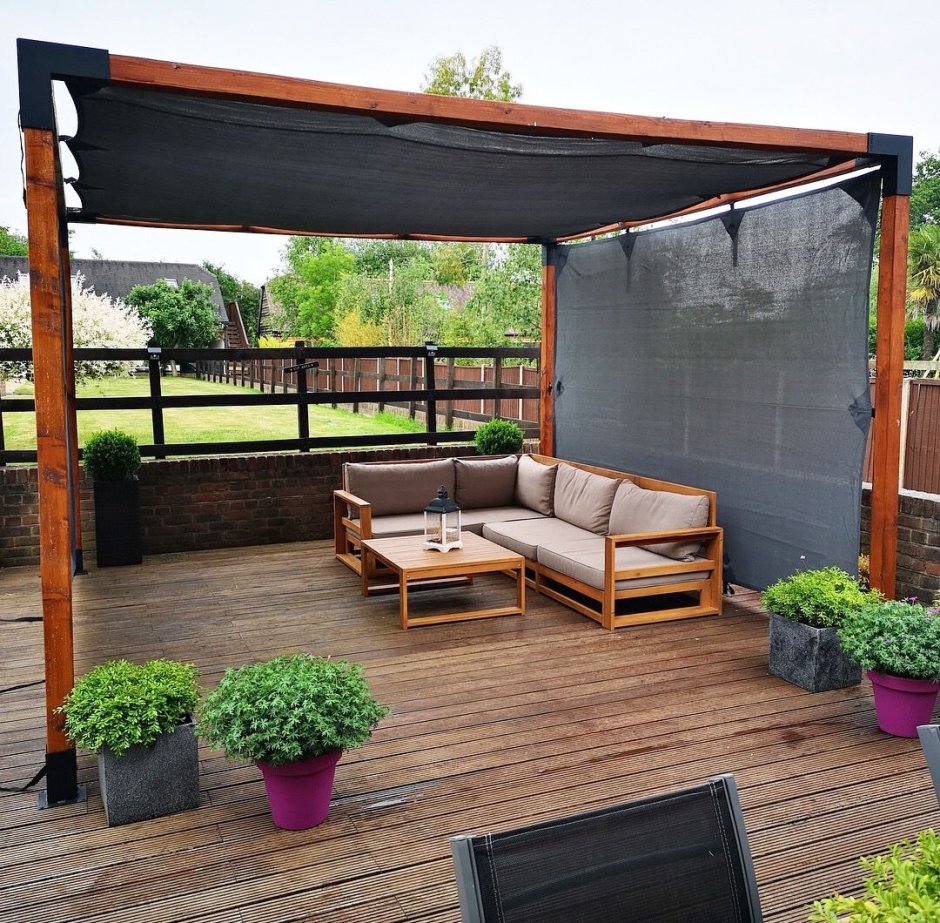 Toja Grid Pergola