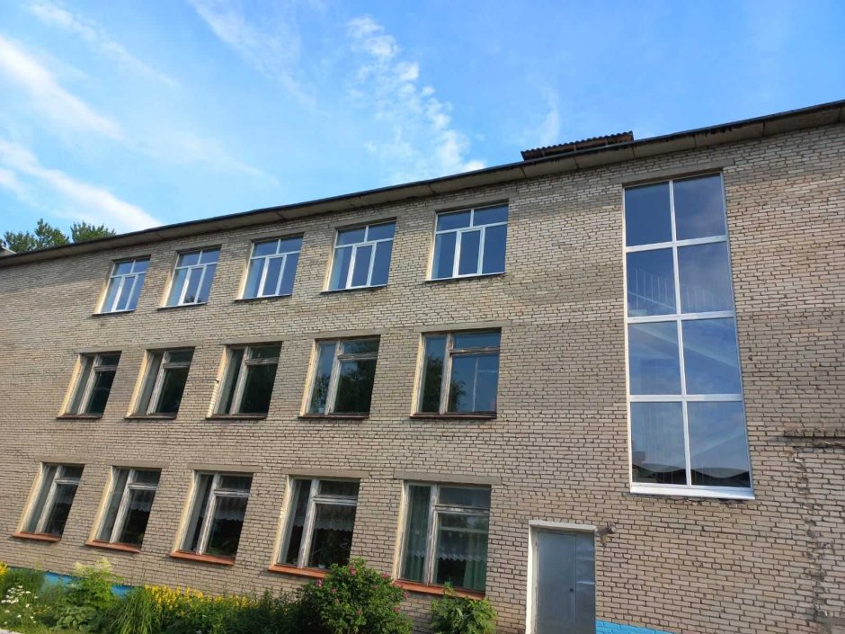 Окна Rehau 7024