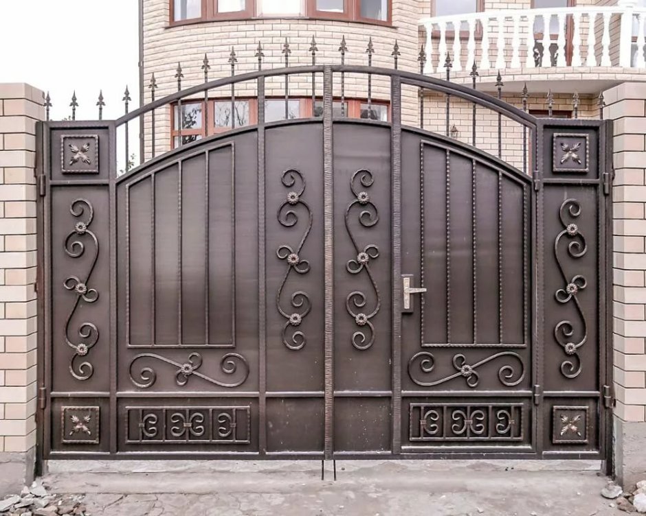 Коварт кованые ворота