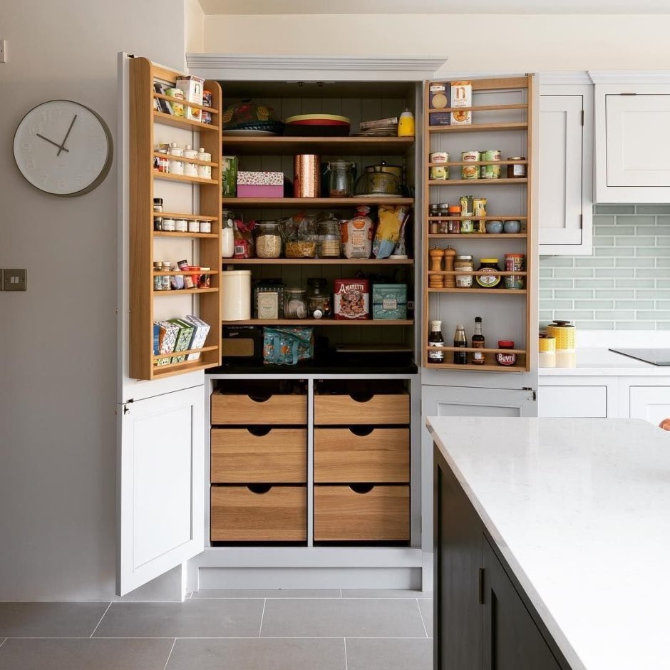 Кладовая с велосипедом