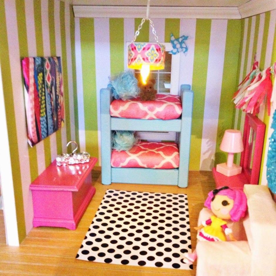 Комната для кукол