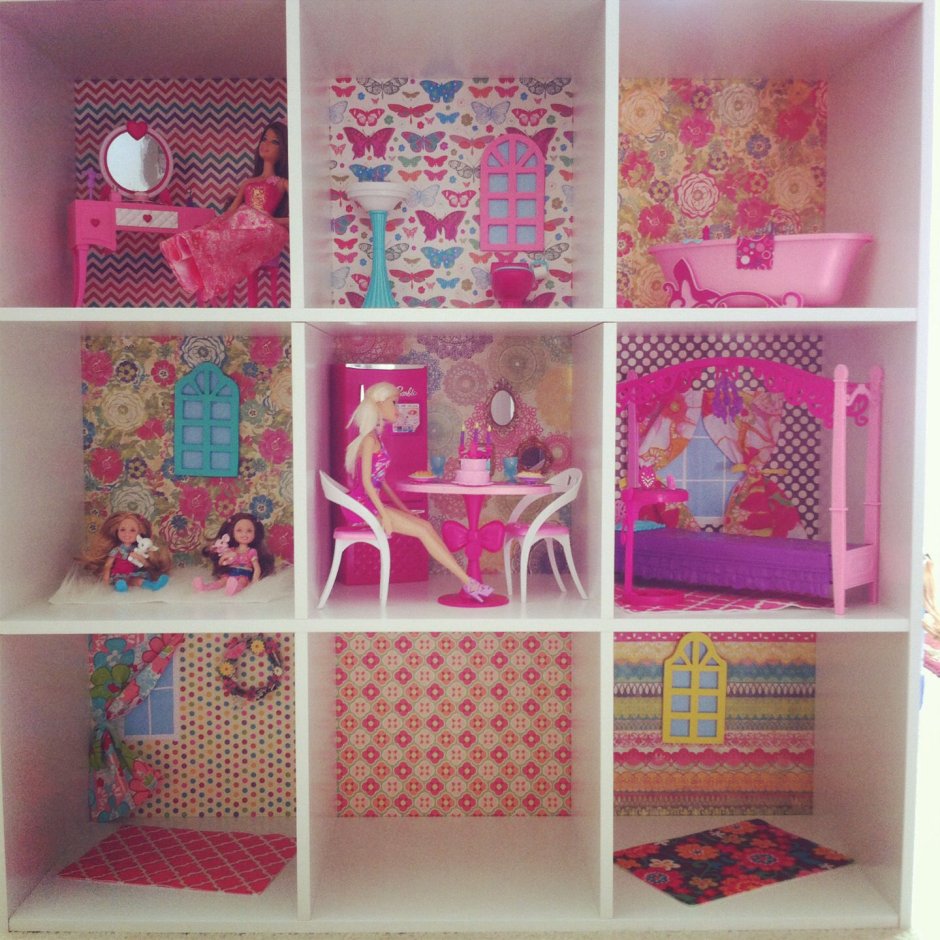 Комната для куколки