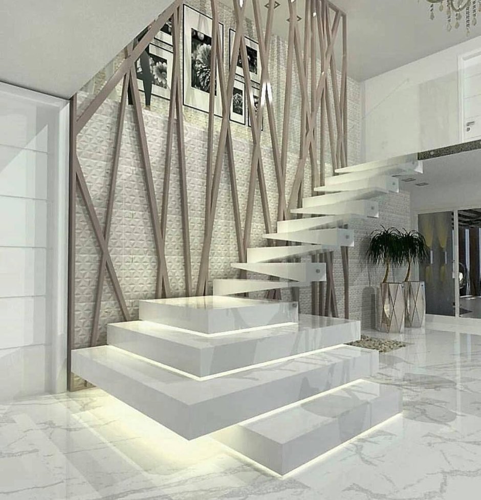 Лестница в гостиной со вторым светом