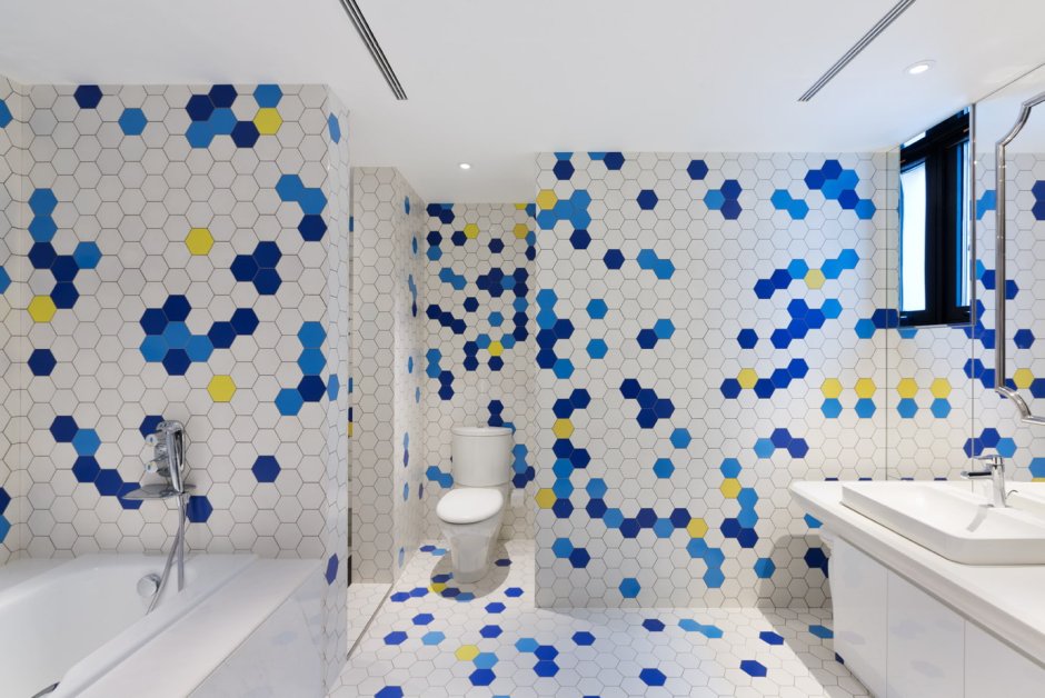 Шестигранная мозаика в ванной