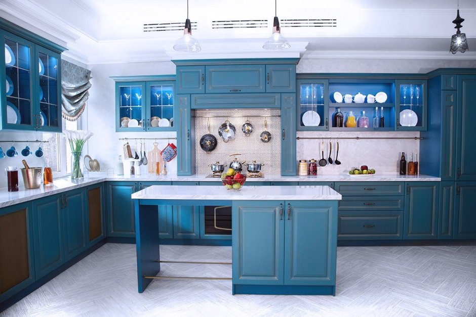 Кухни в бело голубой гамме