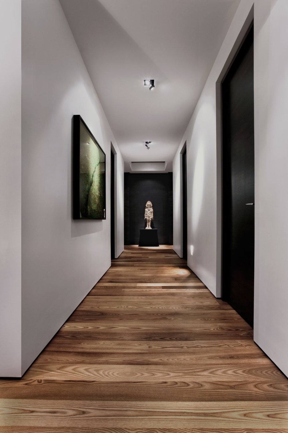 Ламинат в коридоре