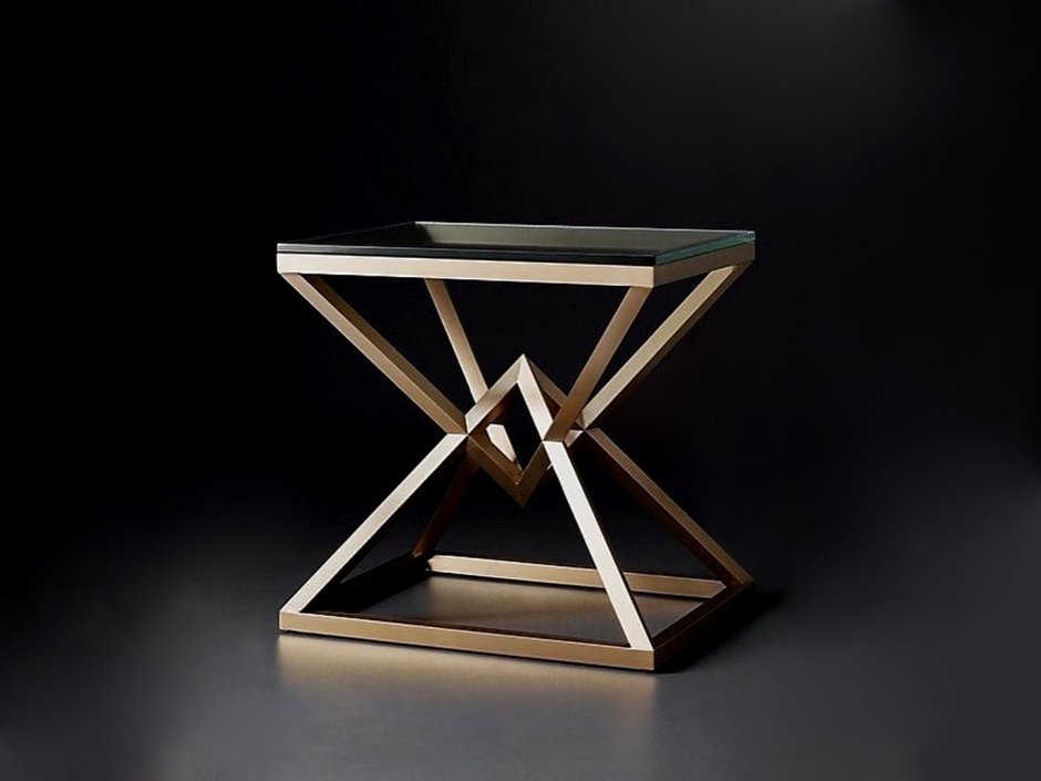 Журнальный столик из металла и дерева