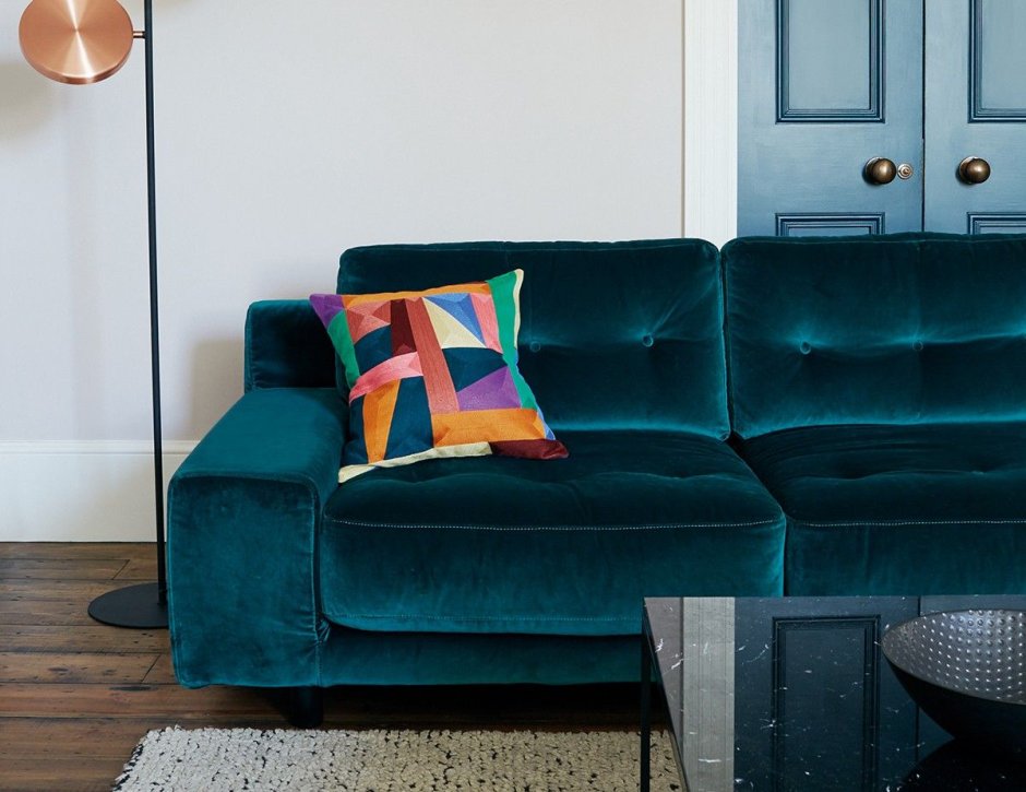 Сине зеленый диван