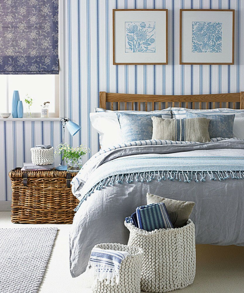 Спальня в стиле Кантри голубая