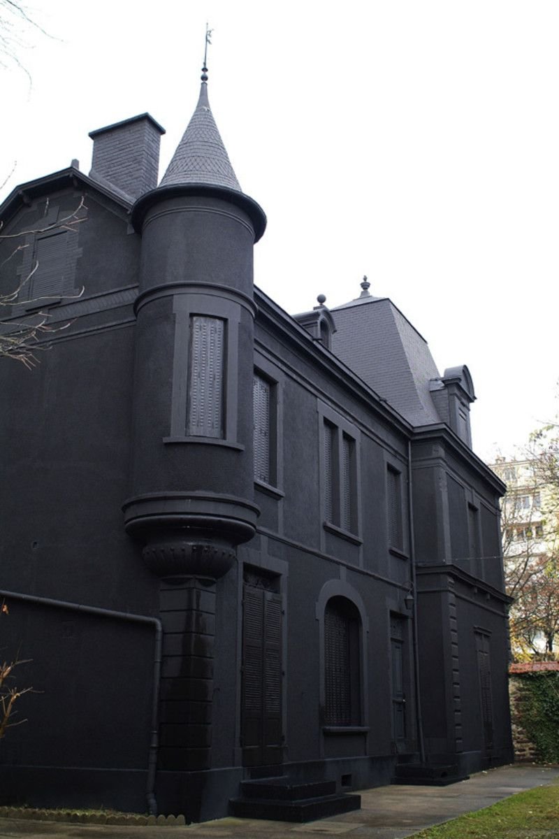 Black_House Блэк Хаус
